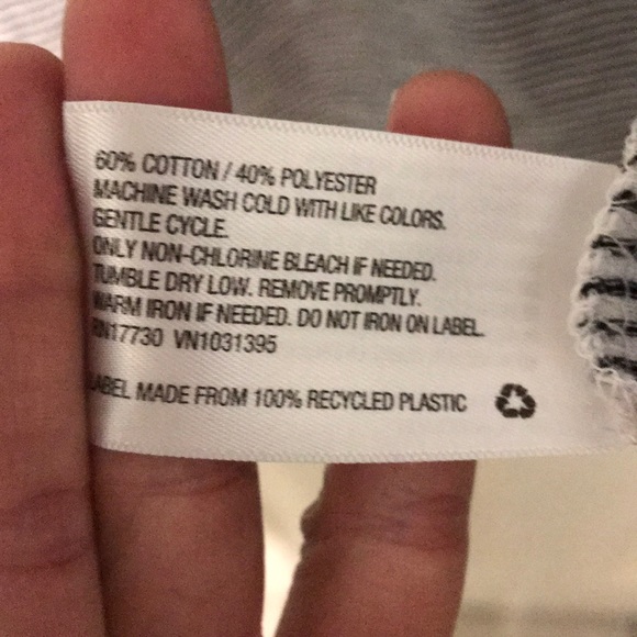 (Mossimo) Striped V-Neck Tee - Picture 3 of 4